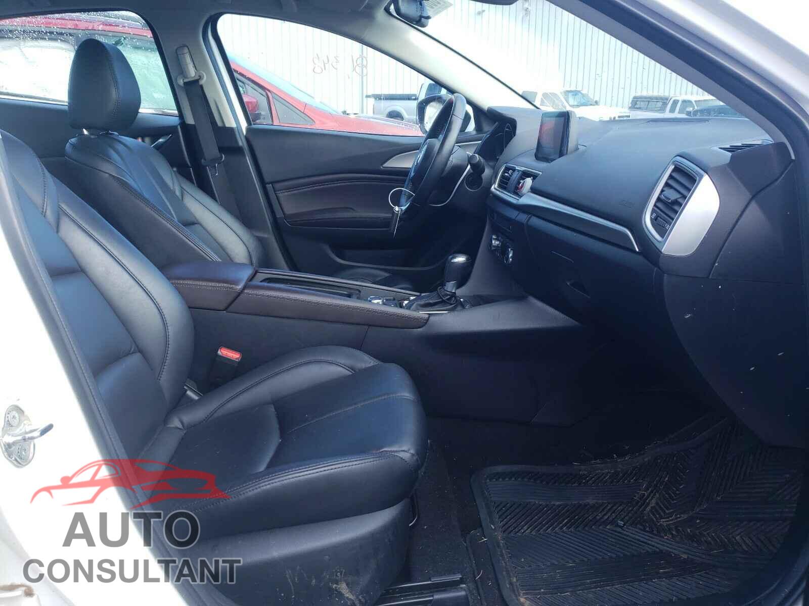 MAZDA 3 2017 - 3MZBN1V72HM127716