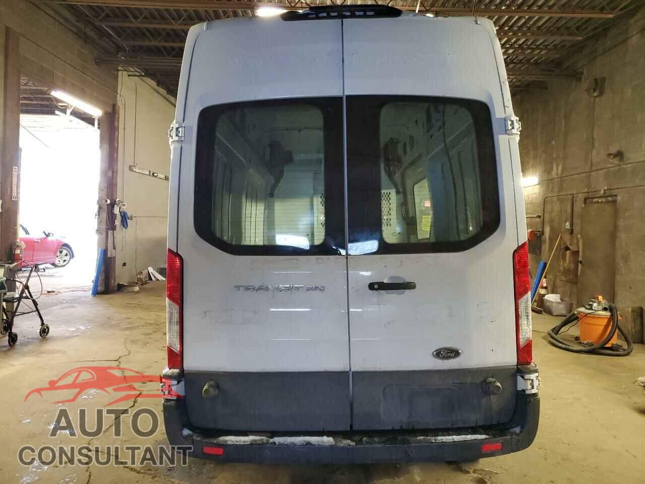 FORD TRANSIT 2018 - 1FTBW2XM4JKB24595