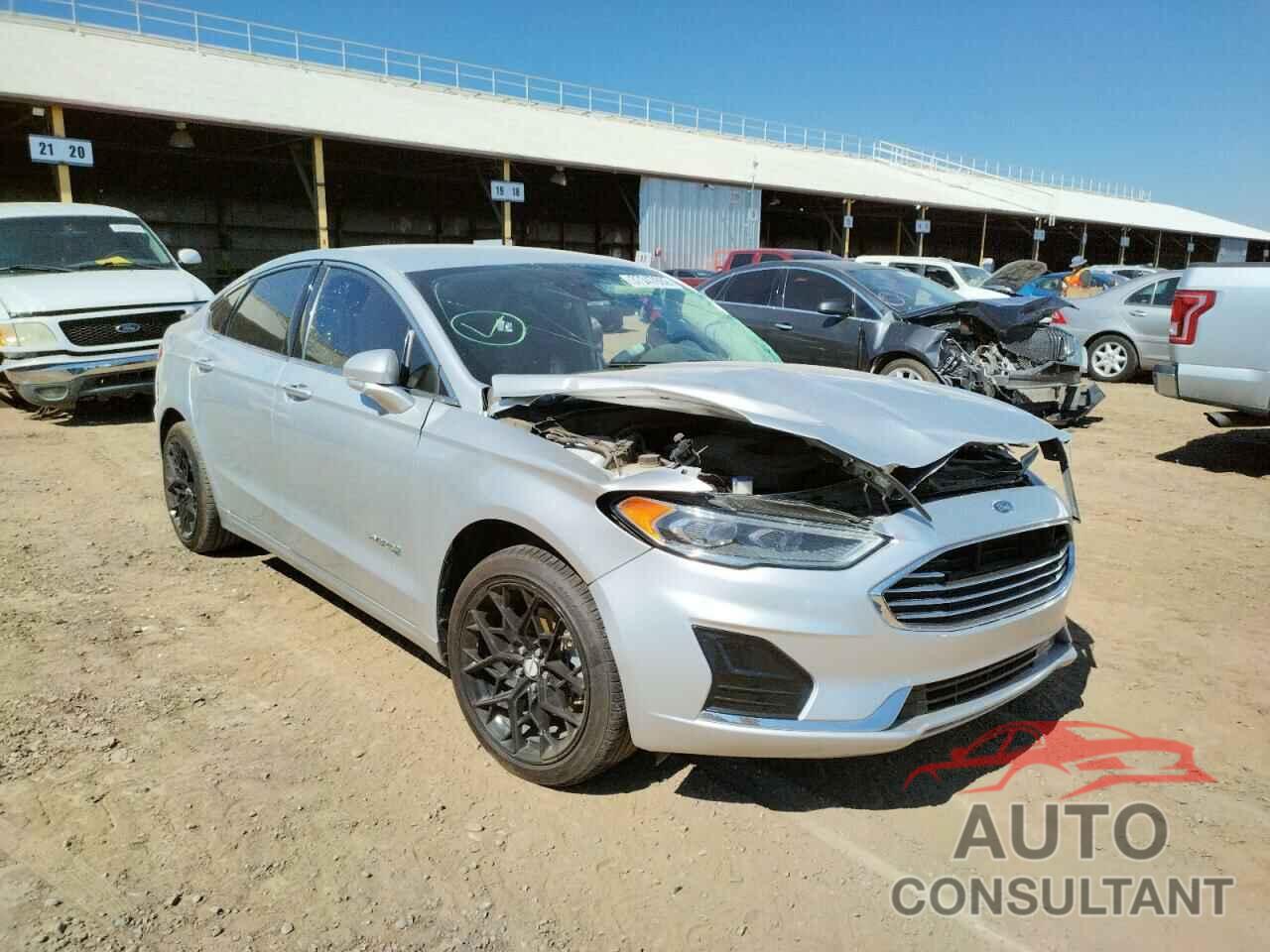 FORD FUSION 2019 - 3FA6P0MU4KR182975