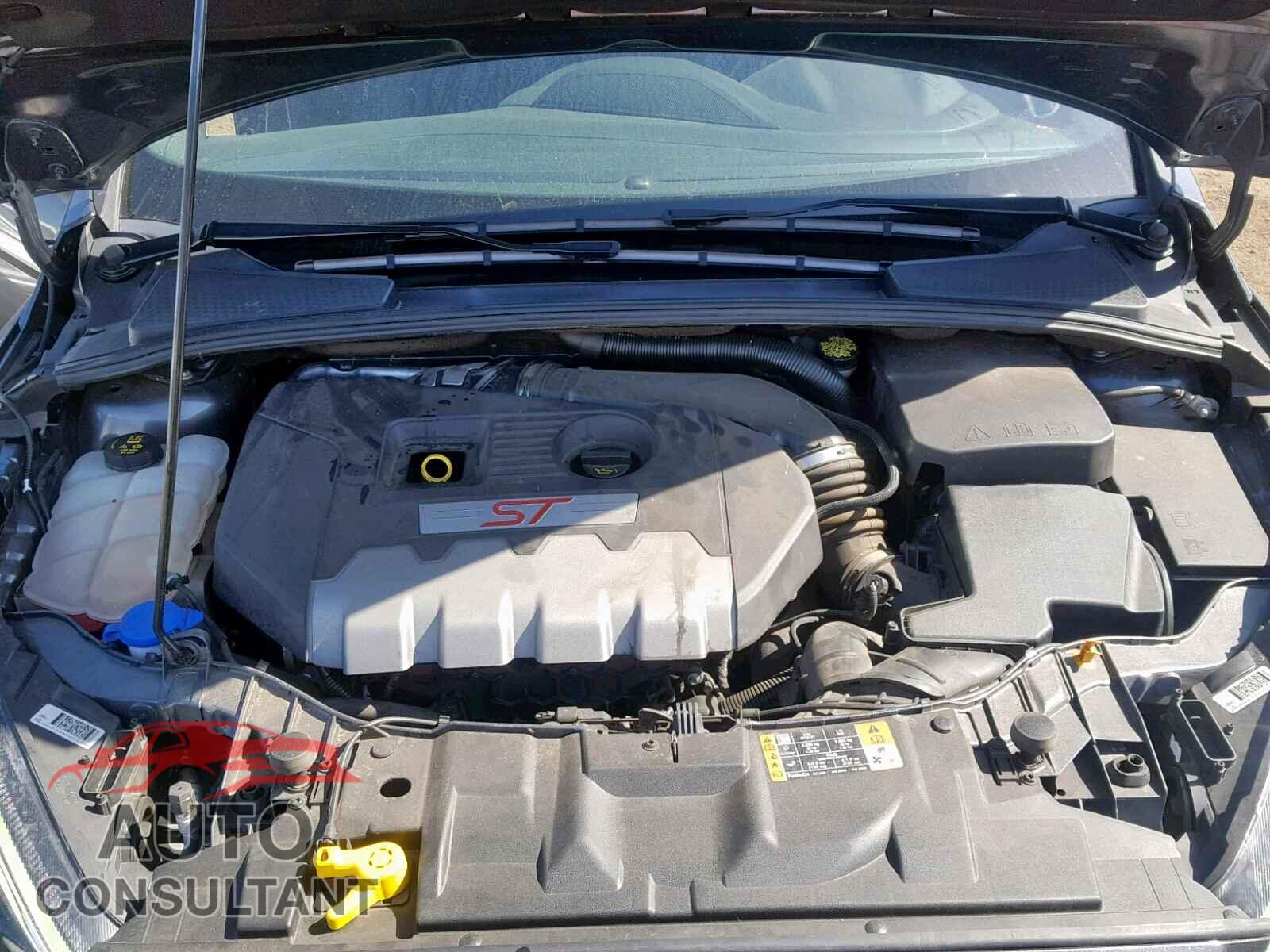 FORD FOCUS 2017 - 1FADP3L9XHL254906