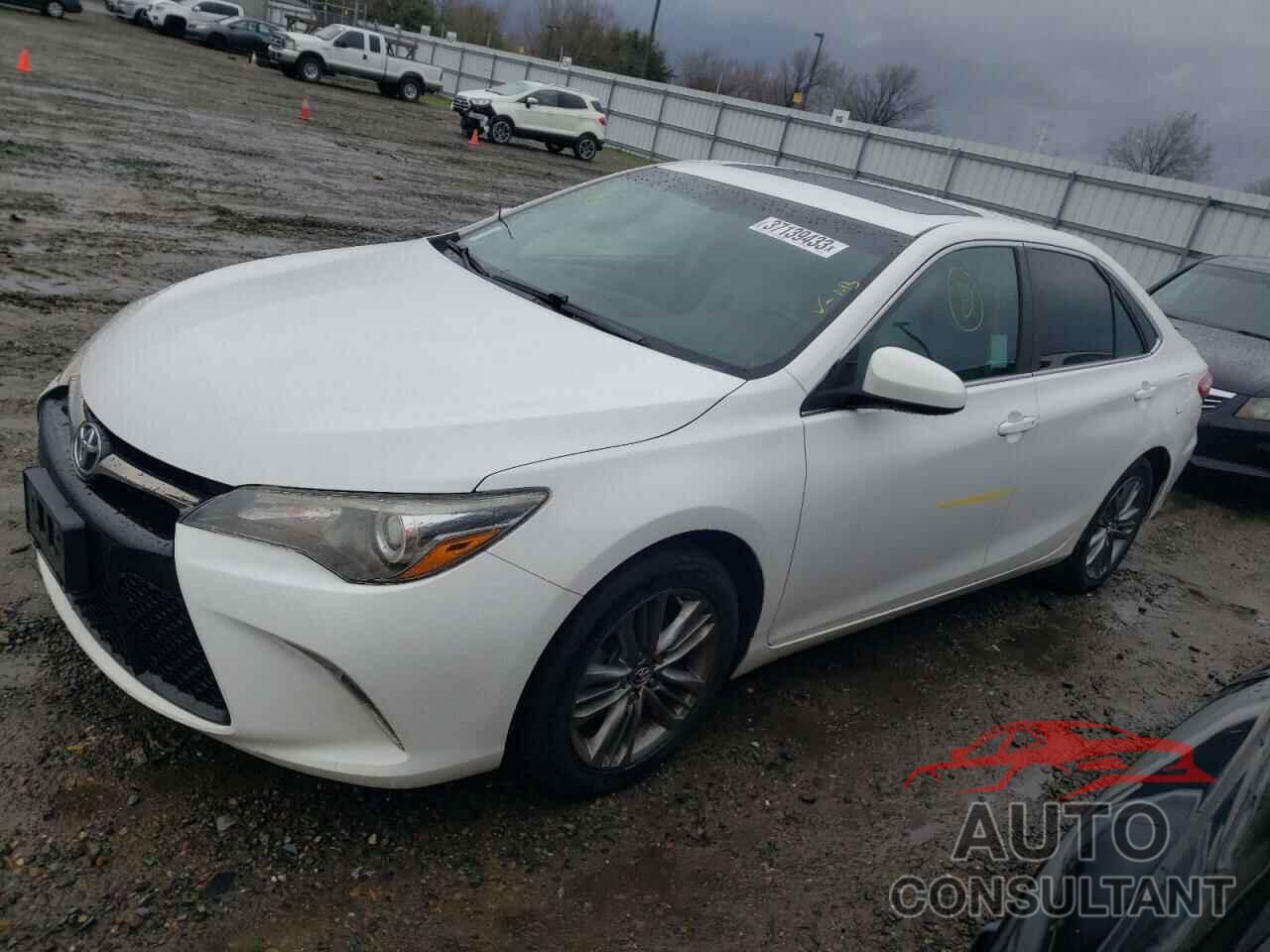 TOYOTA CAMRY 2016 - 4T1BF1FK8GU556934
