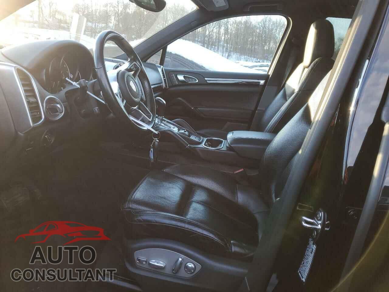 PORSCHE CAYENNE 2017 - WP1AA2A23HKA85833