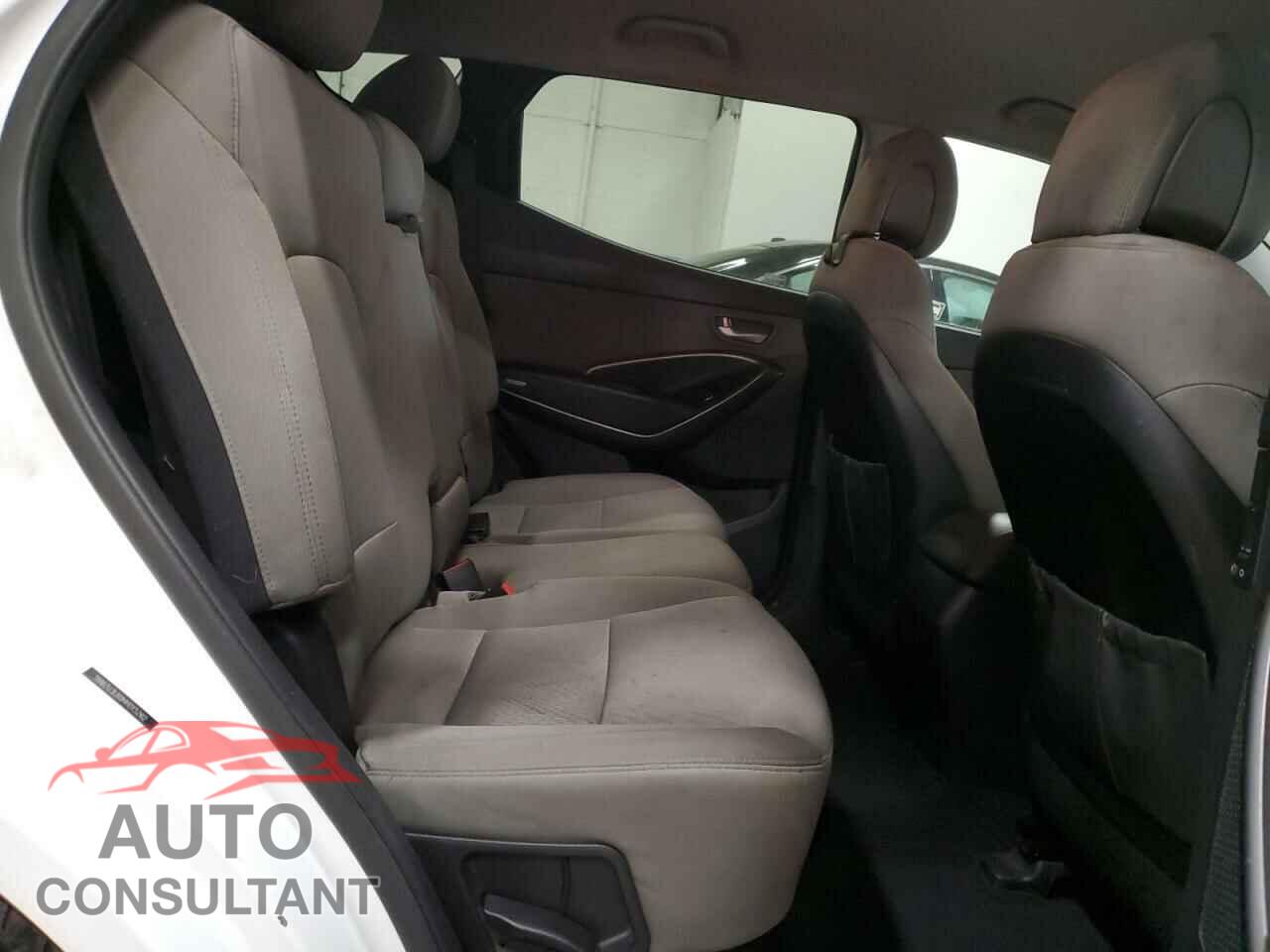 HYUNDAI SANTA FE 2017 - 5NMZU3LB0HH015202