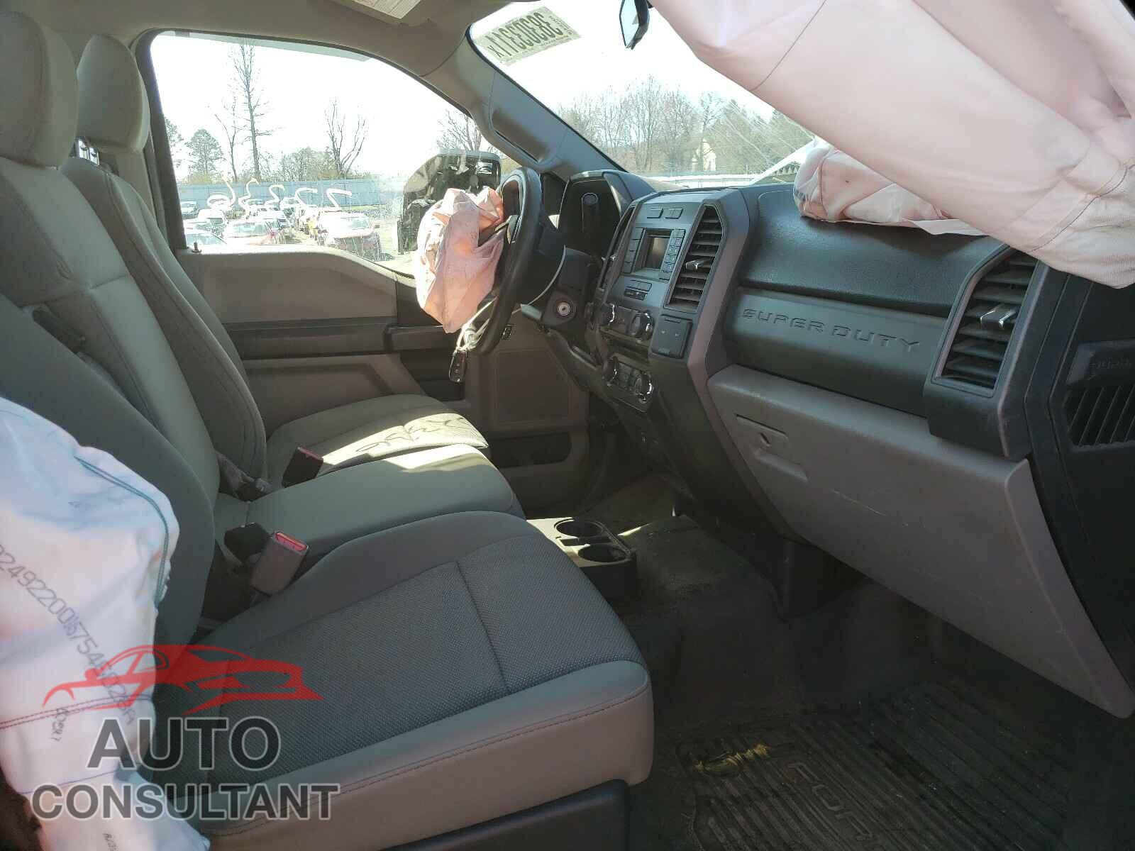 FORD F250 2017 - 1FTBF2B63HED75349