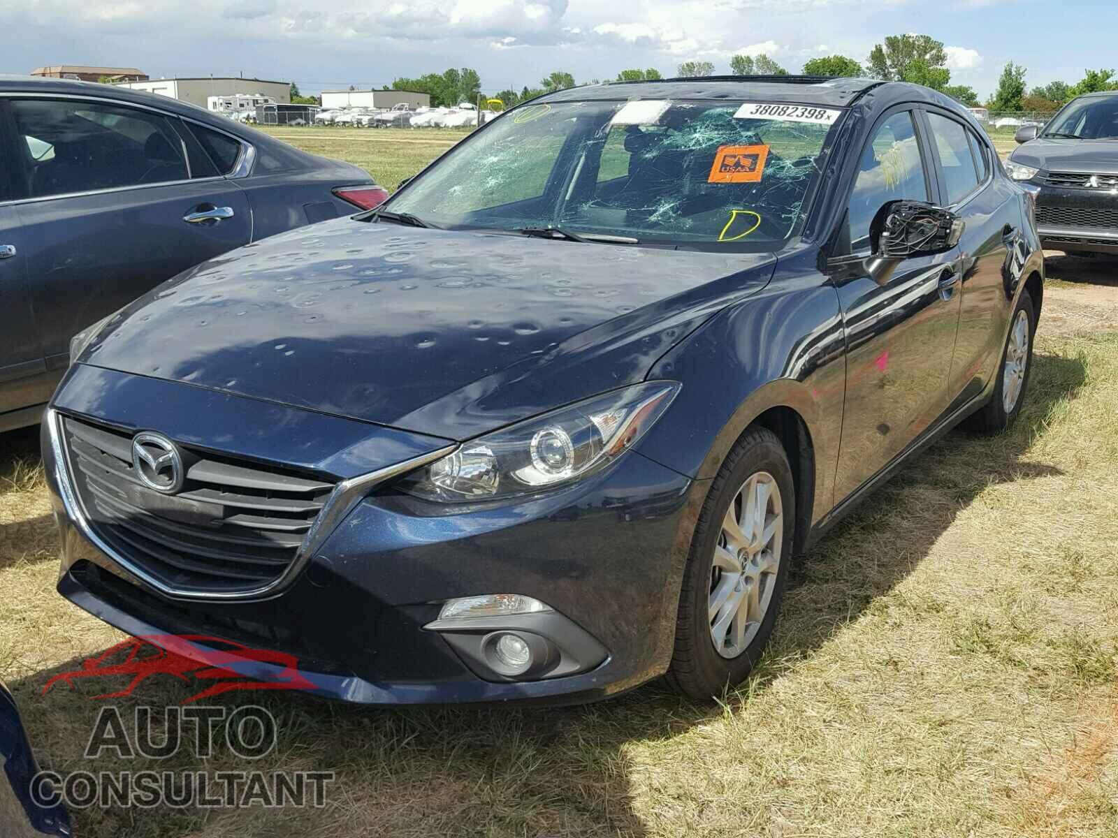 MAZDA 3 2015 - JM1BM1M77F1242121