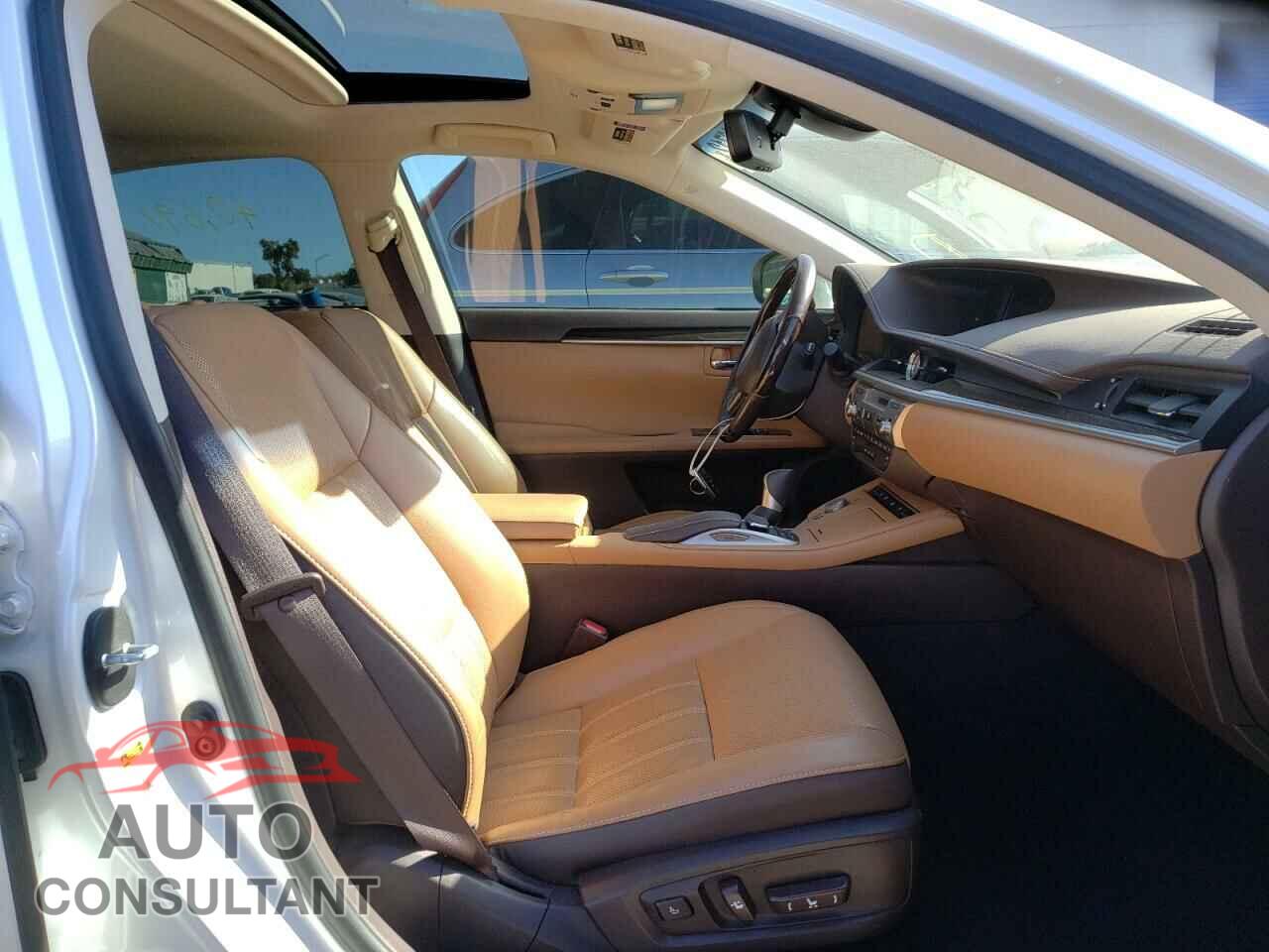 LEXUS ES300 2017 - JTHBW1GG7H2134809