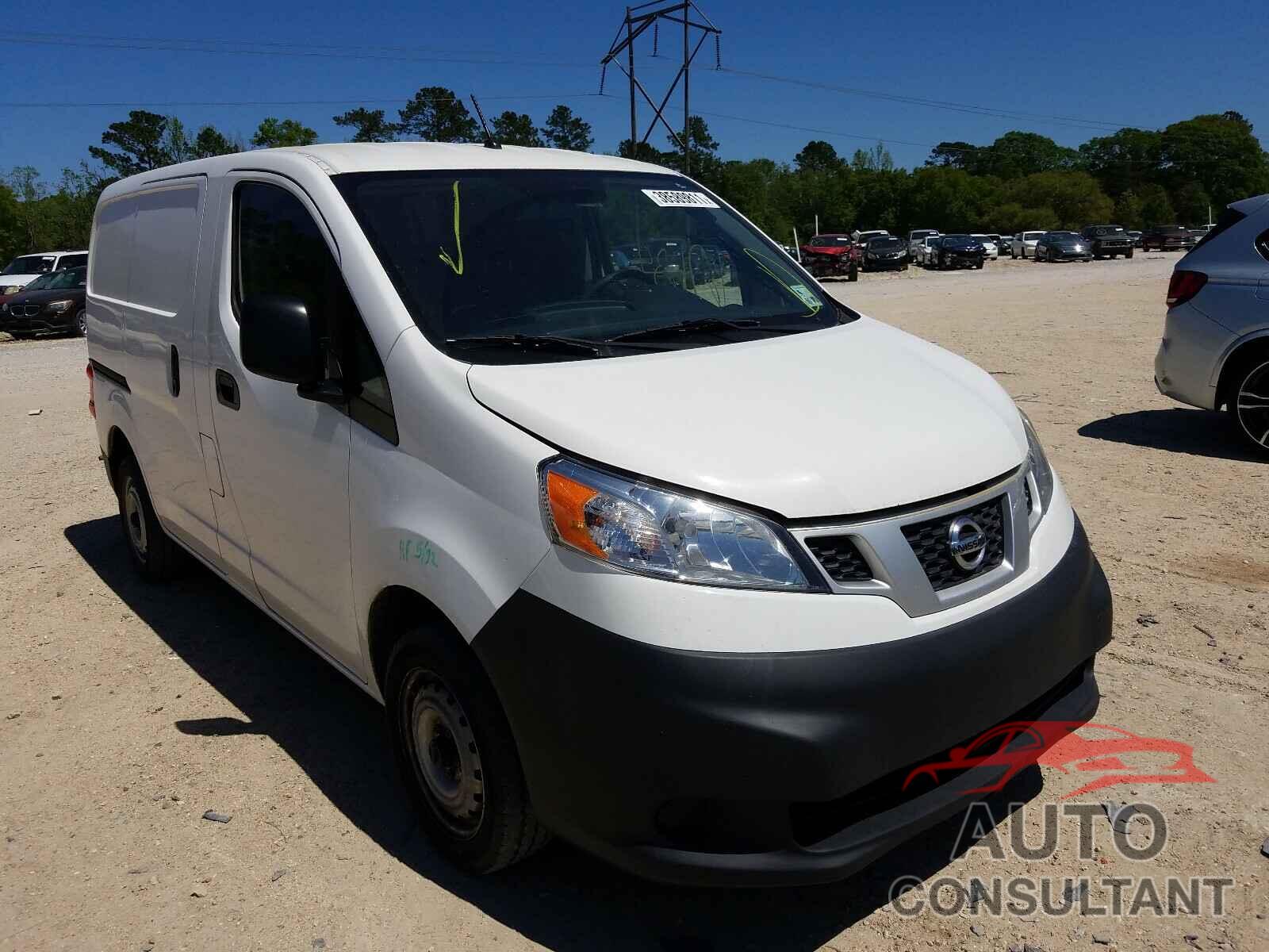 NISSAN NV 2018 - 3N6CM0KN8JK693546