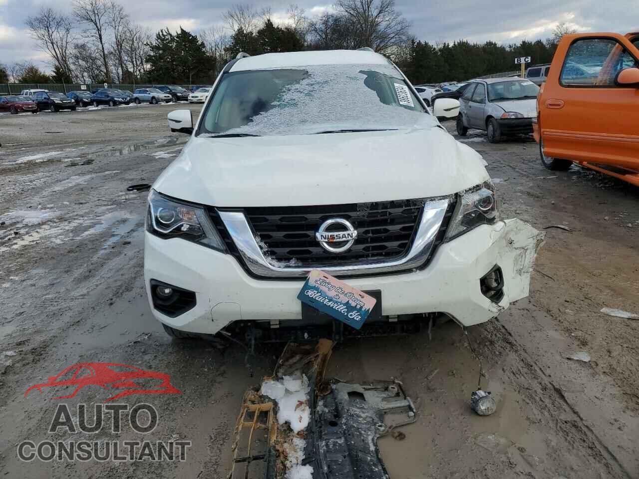 NISSAN PATHFINDER 2019 - 5N1DR2MN6KC625234