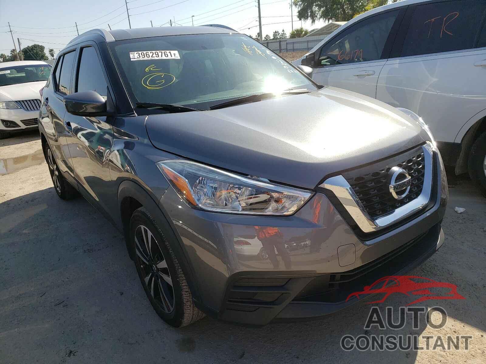 NISSAN KICKS 2018 - 3N1CP5CU8JL501553