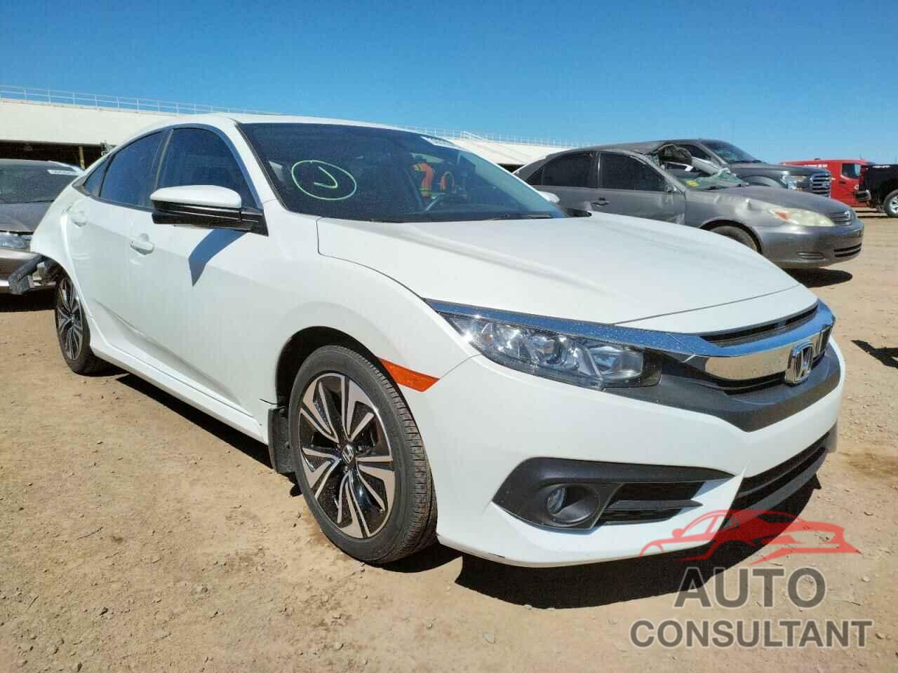 HONDA CIVIC 2018 - JHMFC1F32JX014126