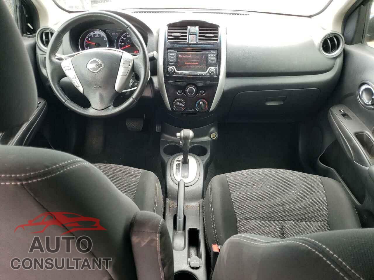 NISSAN VERSA 2018 - 3N1CN7AP1JL856479