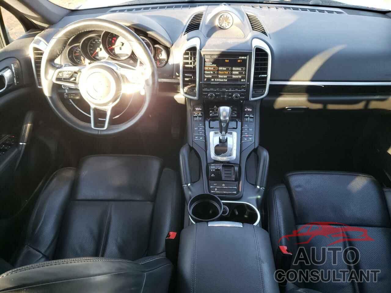 PORSCHE CAYENNE 2016 - WP1AA2A20GLA10757