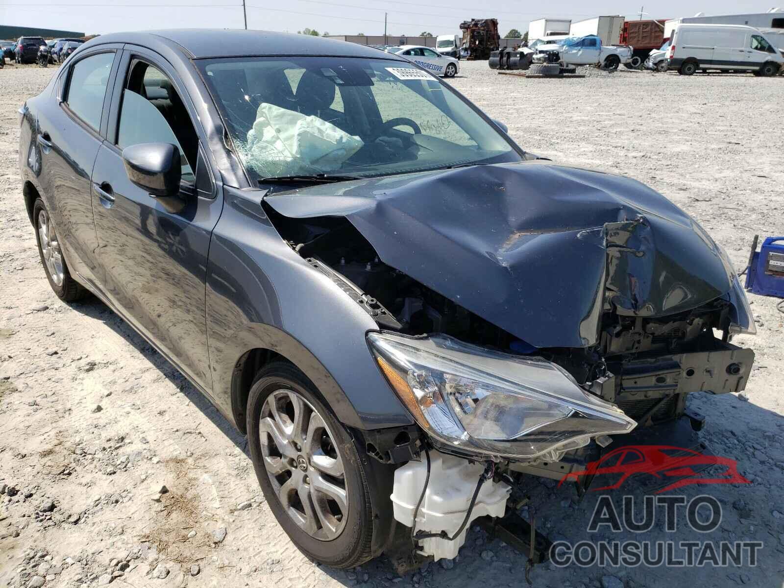 TOYOTA YARIS 2018 - 3MYDLBYV3JY303481