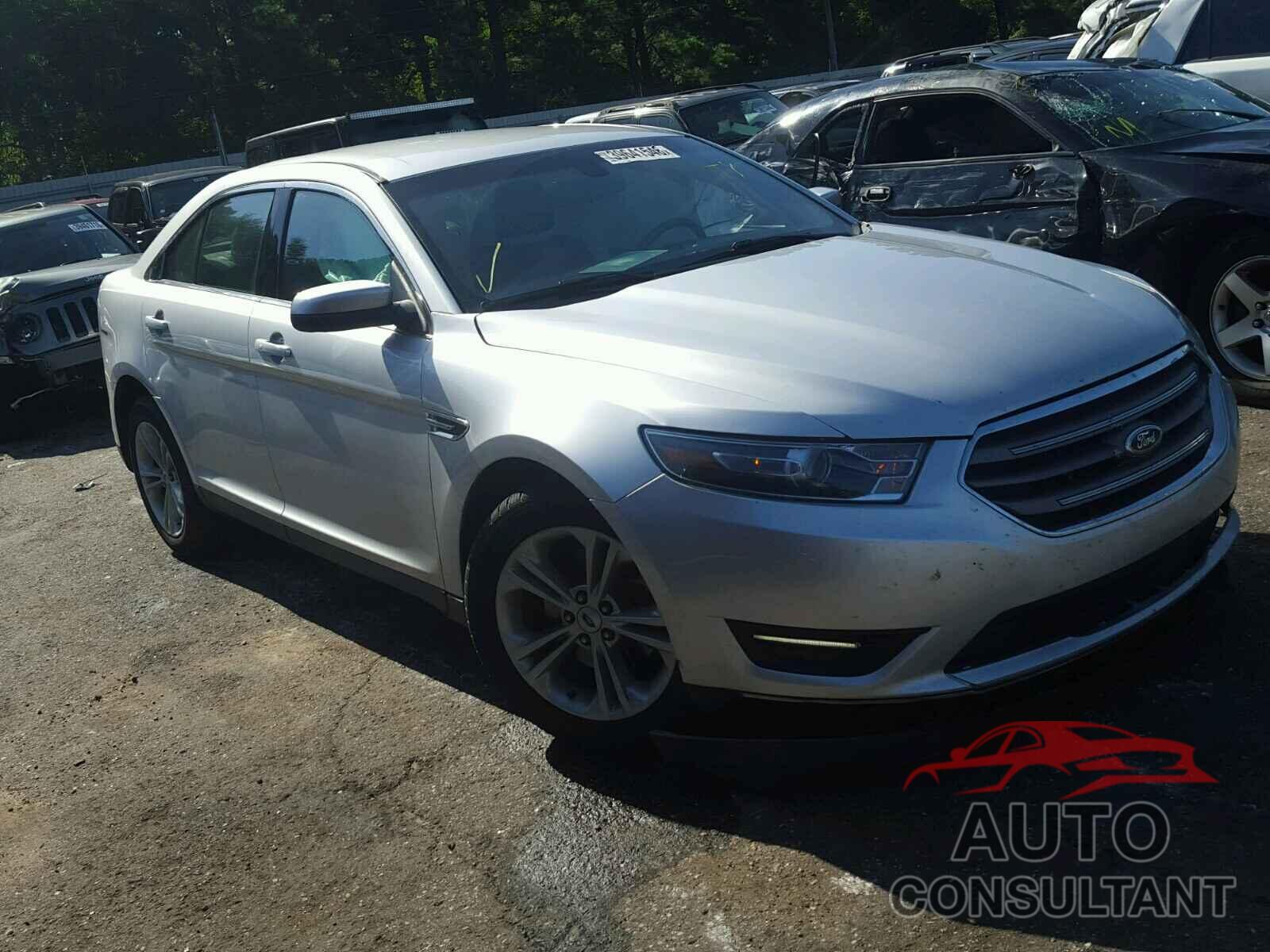 FORD TAURUS 2015 - 1FAHP2E85FG136008