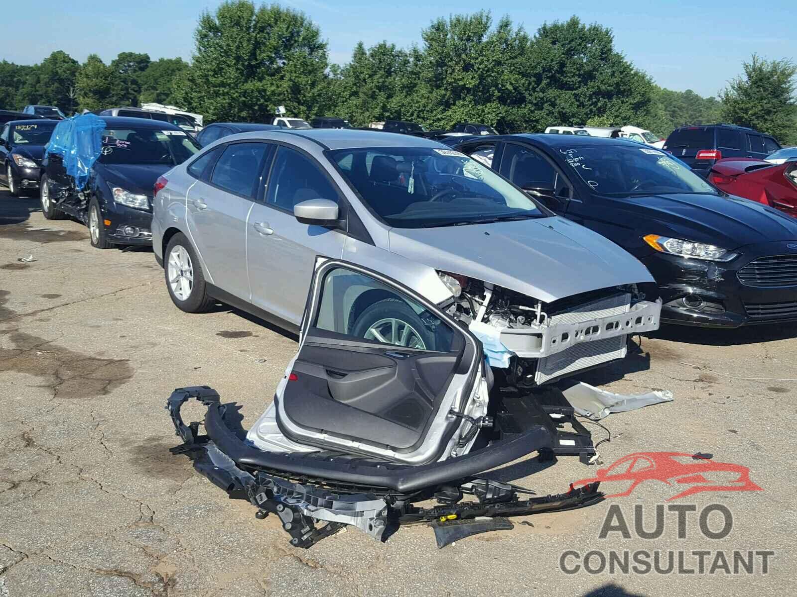 FORD FOCUS 2018 - 1FADP3F27JL298821