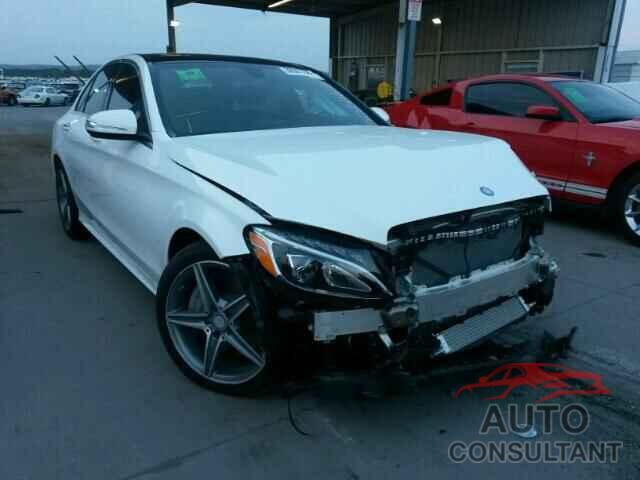 MERCEDES-BENZ C300 2015 - 55SWF4JB4FU087037