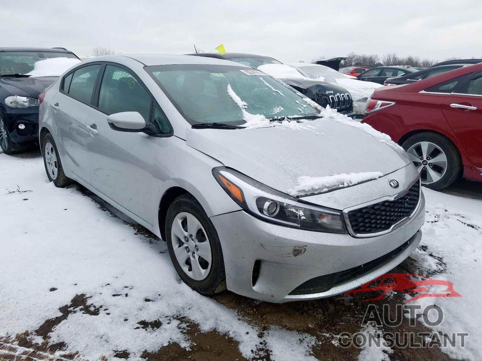 KIA FORTE 2018 - 4T1G11AK5MU443613