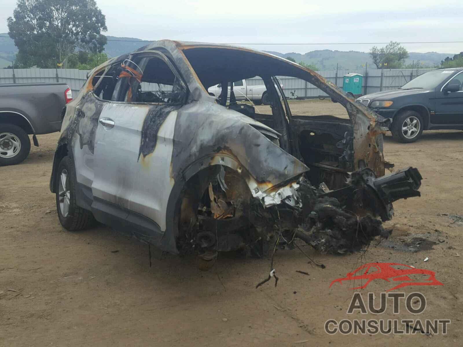 HYUNDAI SANTA FE 2017 - 5XYZT3LB8HG460073