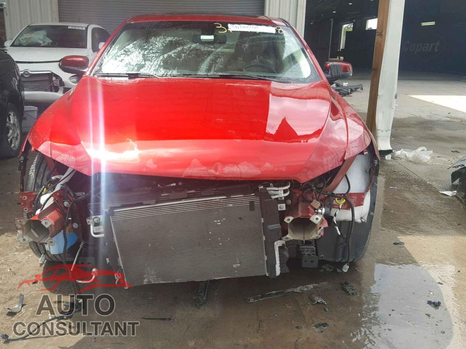 FORD TAURUS 2015 - 1FAHP2E87FG187946