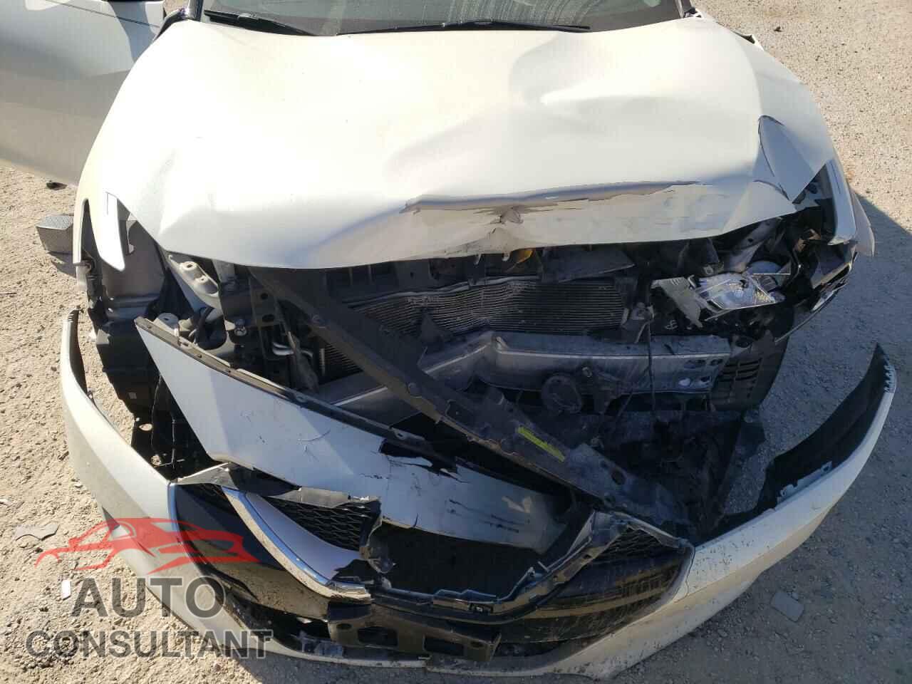 NISSAN MAXIMA 2017 - KNMAT2MVXKP550541
