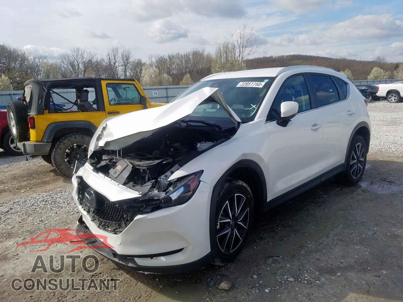 MAZDA CX-5 2018 - 3N1CP5CV1LL535104