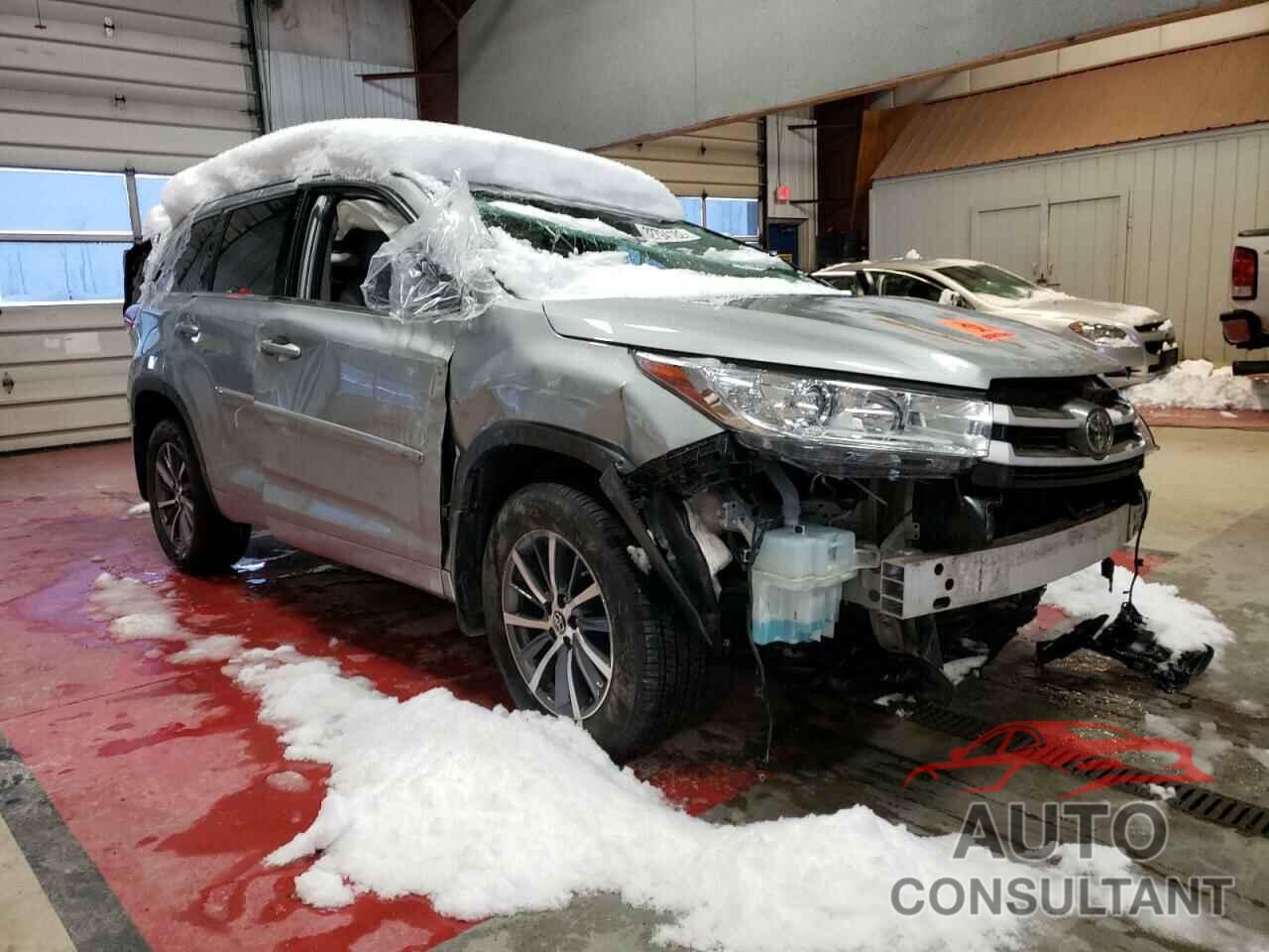 TOYOTA HIGHLANDER 2017 - 5TDJZRFH6HS436372