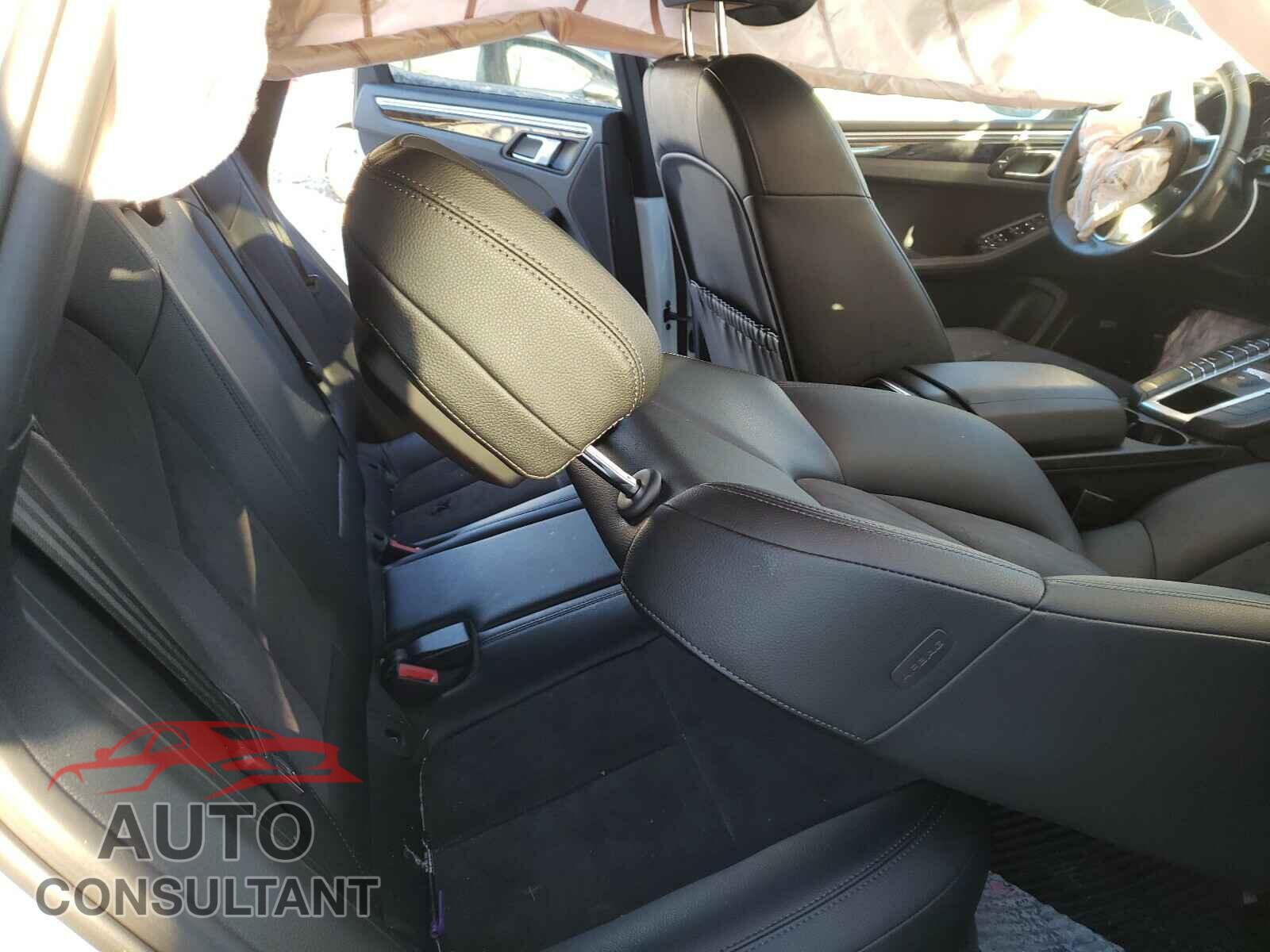 PORSCHE MACAN 2019 - WP1AA2A53KLB00116