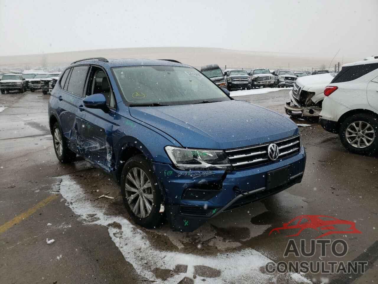 VOLKSWAGEN TIGUAN 2018 - 3VV0B7AX4JM099663