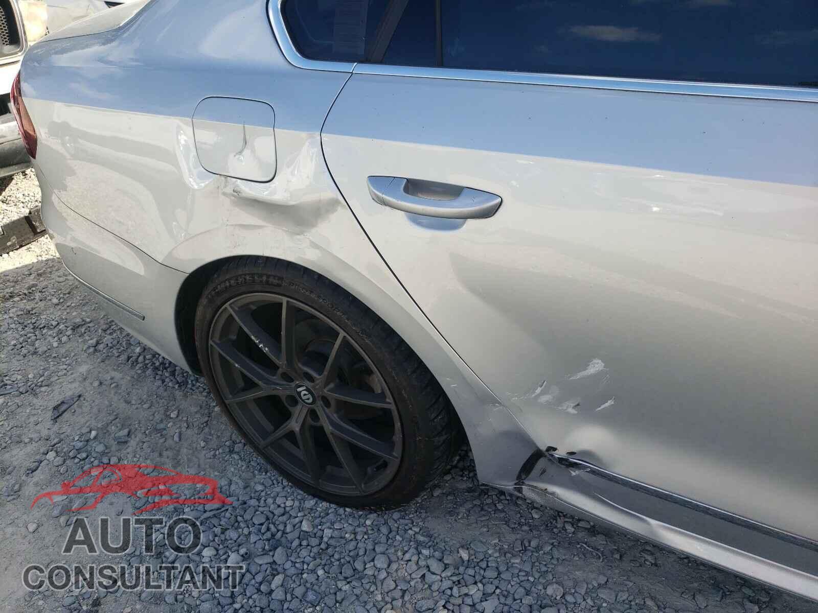 VOLKSWAGEN PASSAT 2017 - 1VWCT7A39HC080010