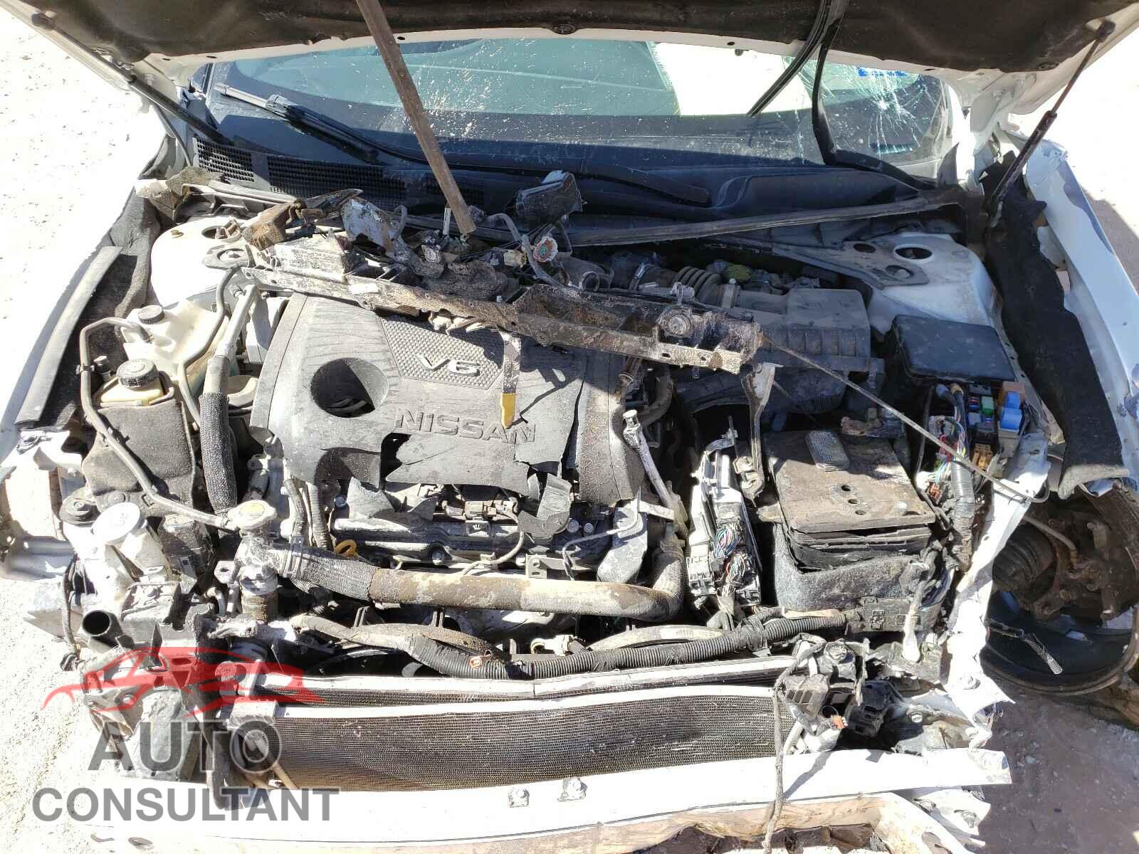 NISSAN MAXIMA 2017 - 1N4AA6AP1HC444665