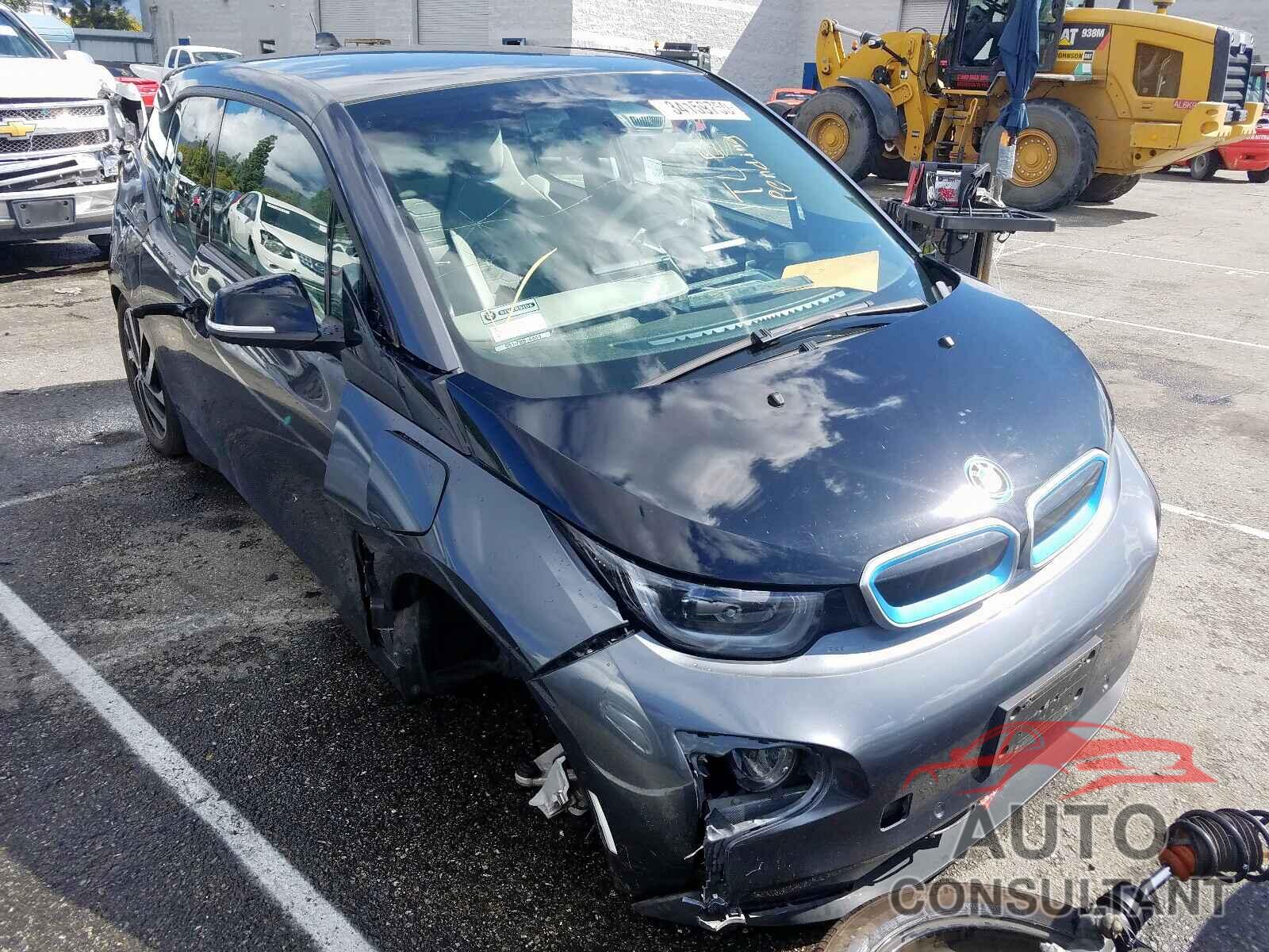 BMW I SERIES 2017 - 1C4NJRBB8GD707100