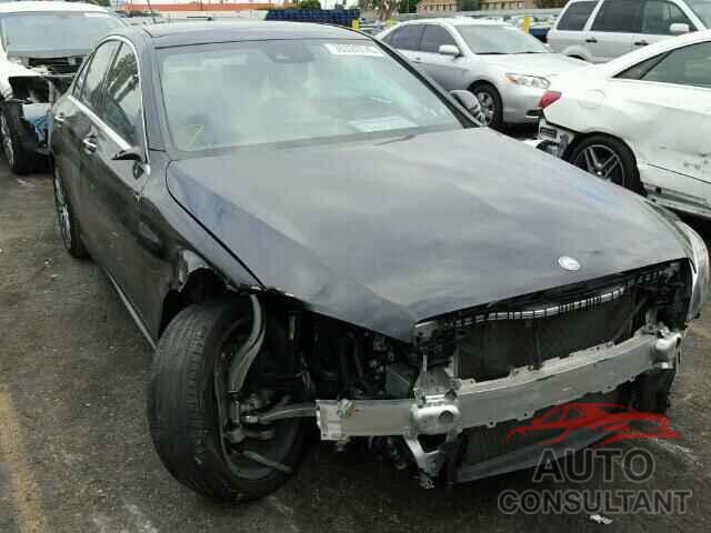 MERCEDES-BENZ C300 2016 - 55SWF4JB5GU123321