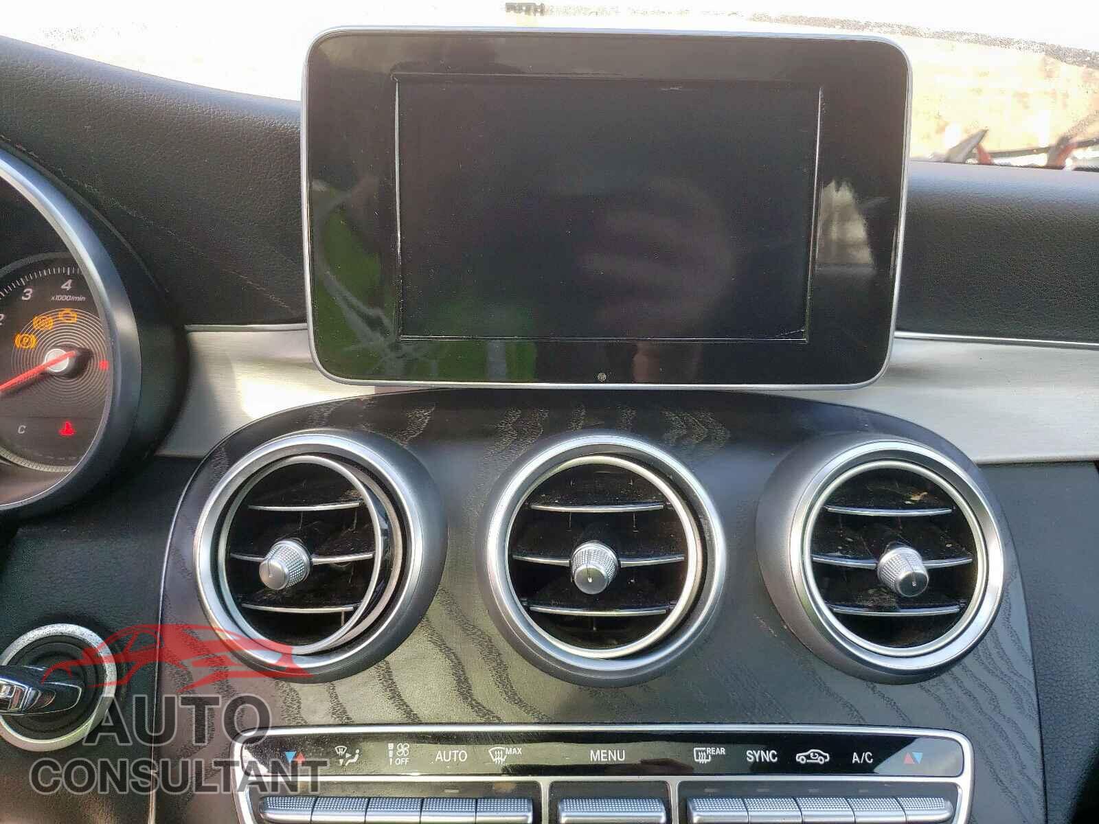 MERCEDES-BENZ C CLASS 2018 - WDDWJ4KB3JF717431