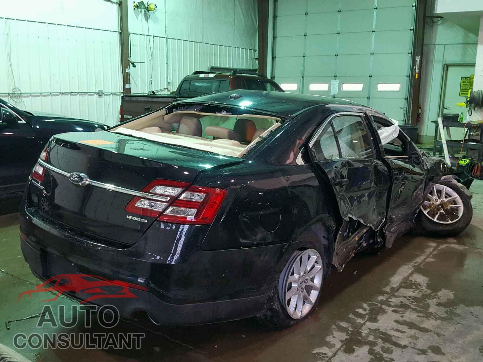 FORD TAURUS 2015 - 1FAHP2D88FG115249