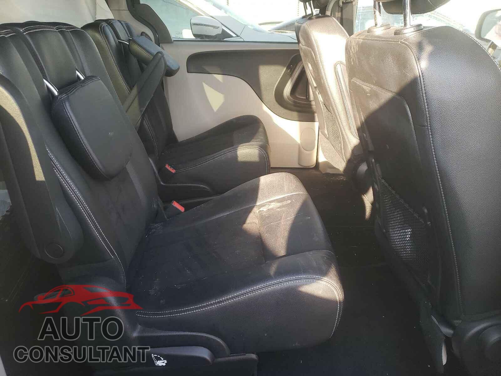 DODGE GRAND CARA 2019 - 2C4RDGCG6KR753473