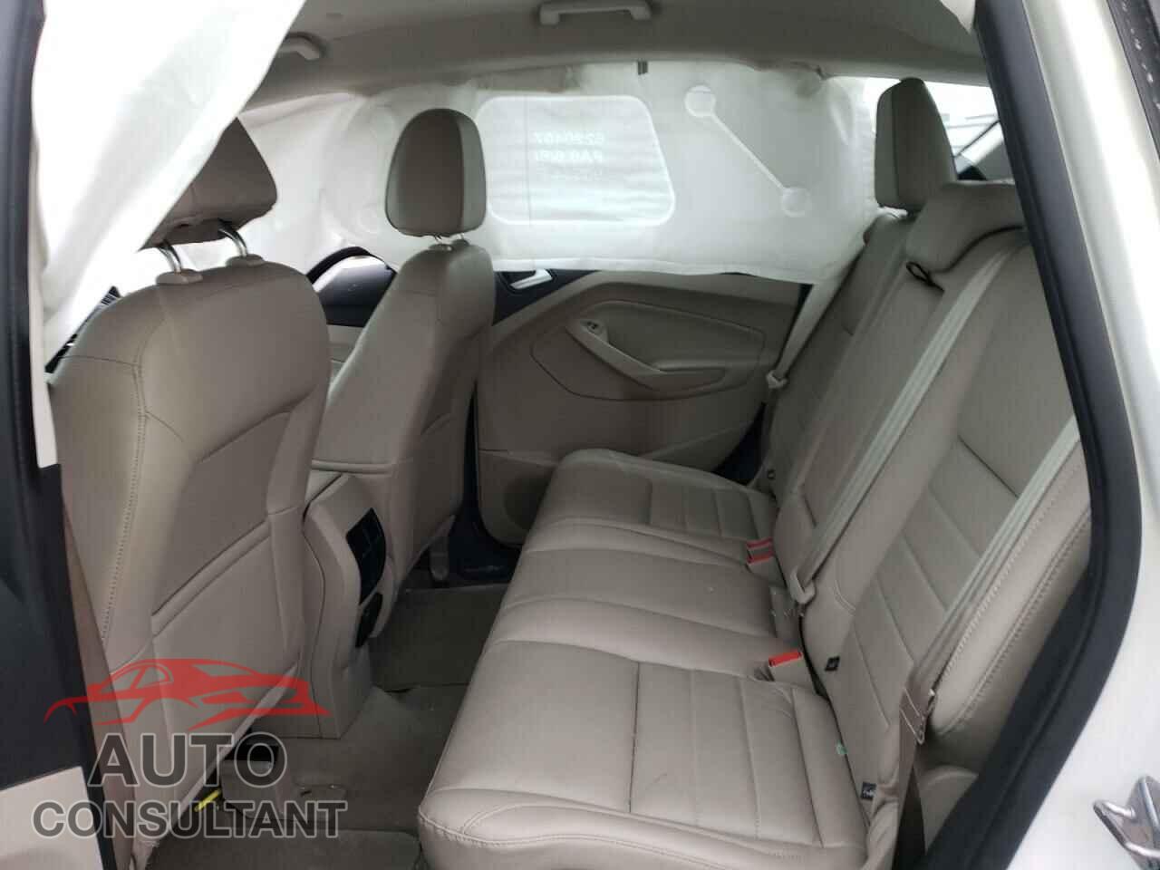FORD CMAX 2016 - 1FADP5BU3GL107309