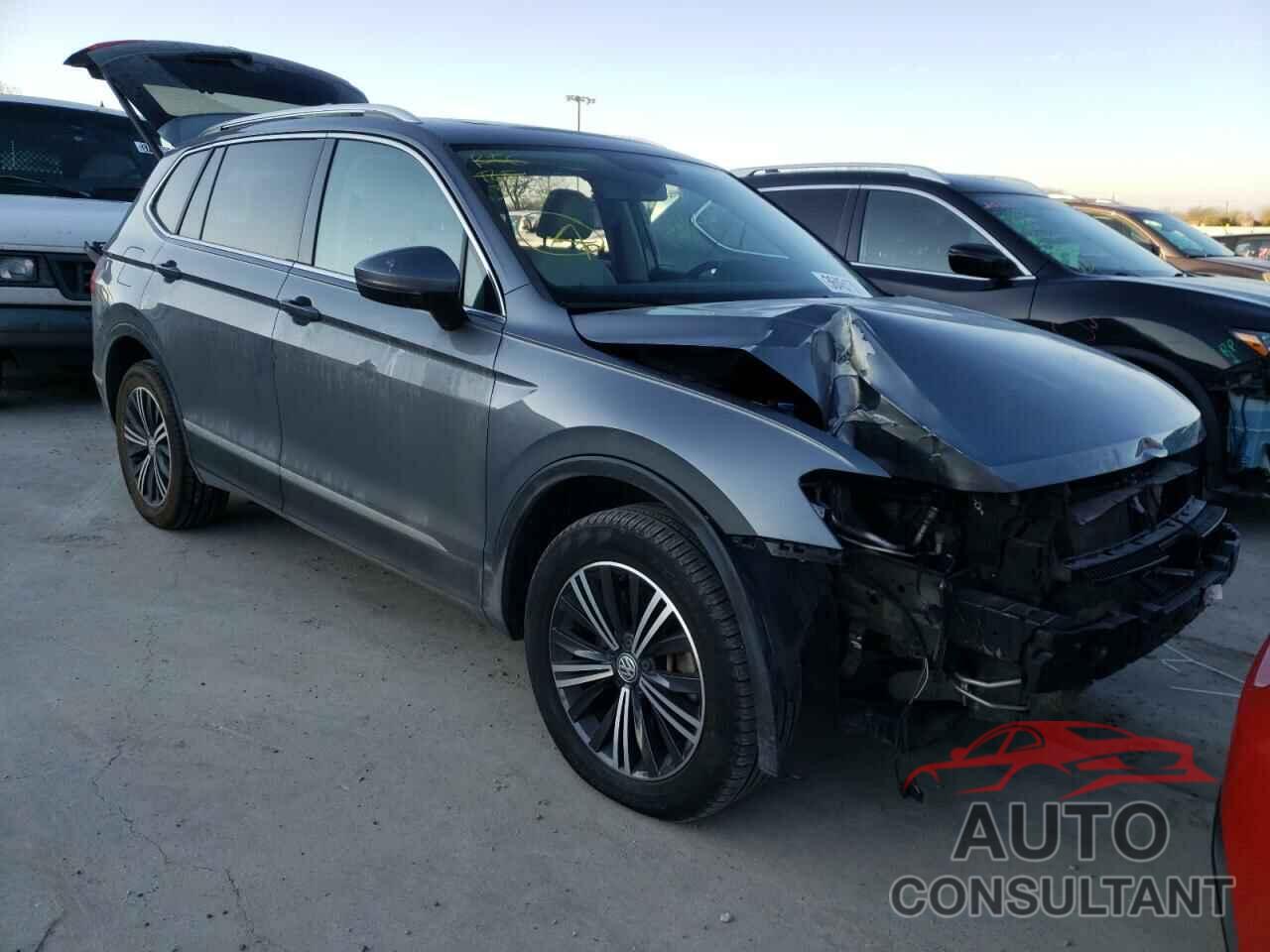 VOLKSWAGEN TIGUAN 2019 - 3VV2B7AX1KM054836
