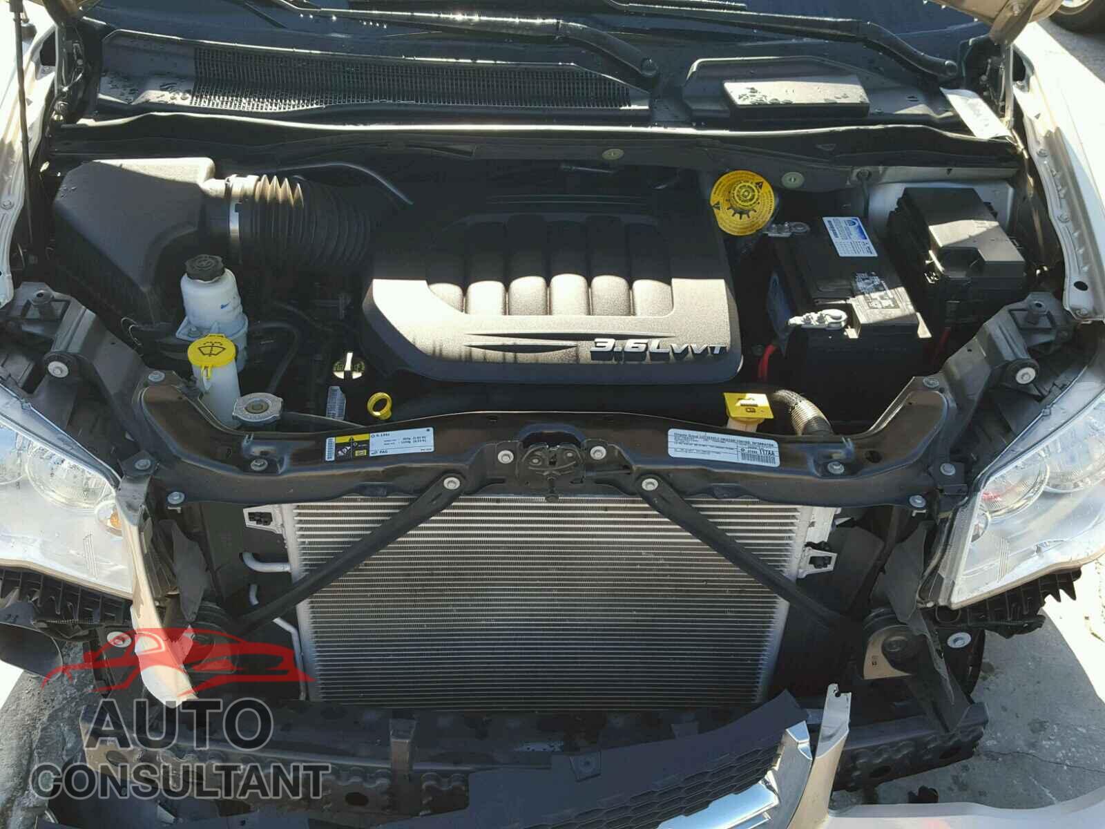 DODGE CARAVAN 2015 - 2C4RDGBG1FR616593