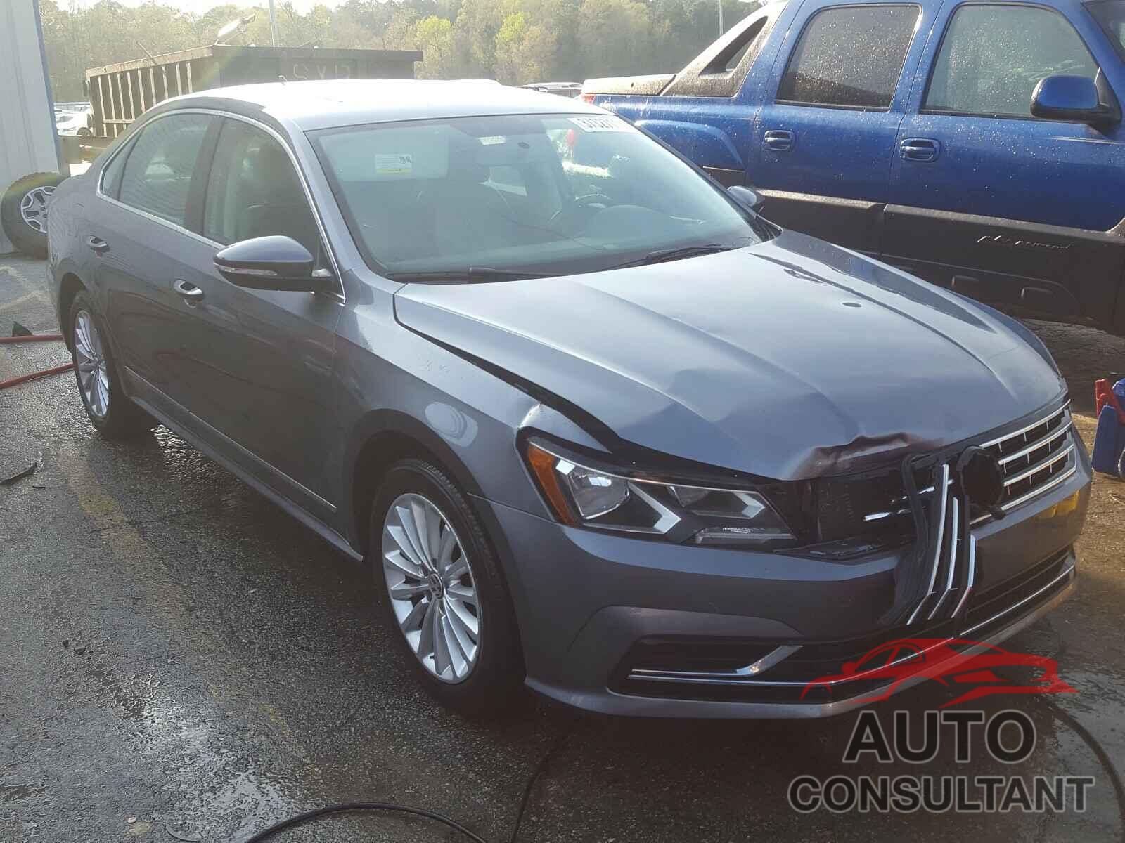 VOLKSWAGEN PASSAT 2016 - 1VWBT7A31GC010611