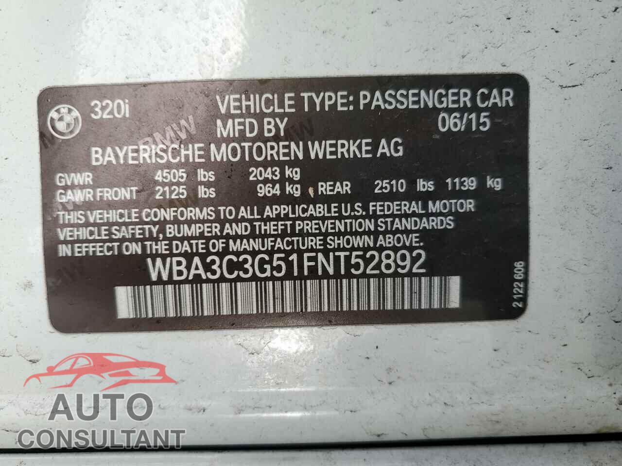 BMW 3 SERIES 2015 - WBA3C3G51FNT52892