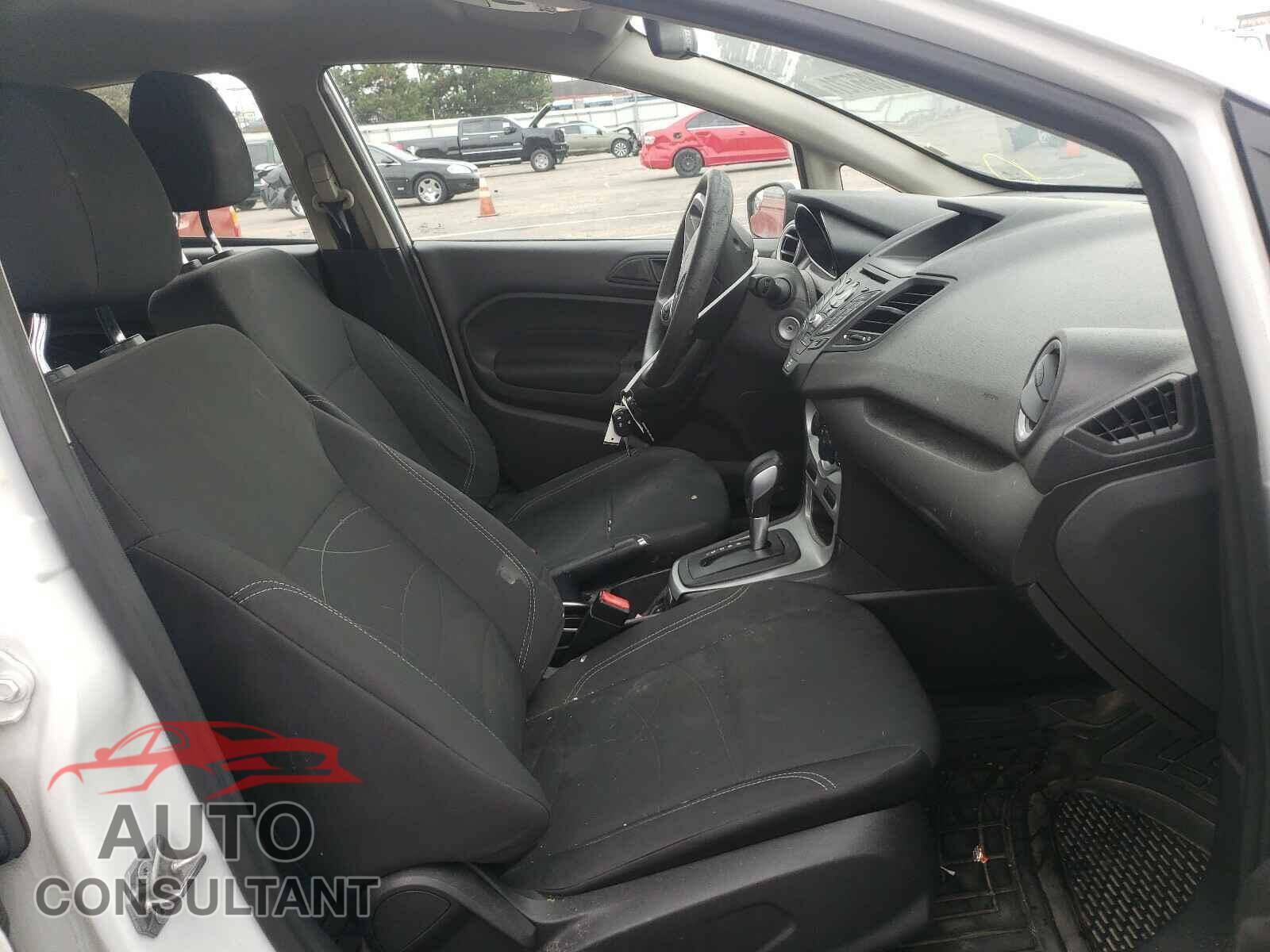 FORD FIESTA 2017 - 3FADP4EJ8HM113151