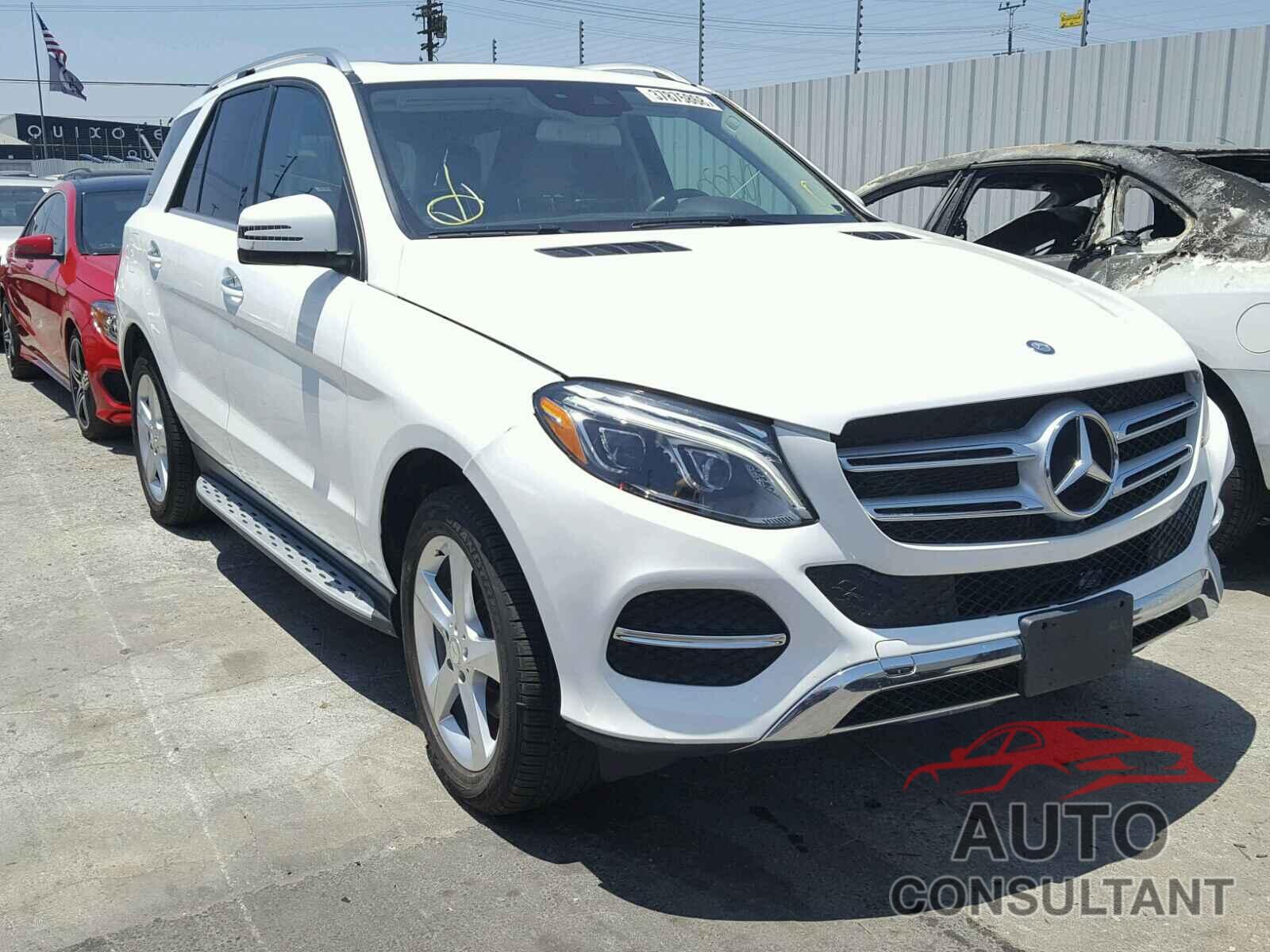 MERCEDES-BENZ GLE350 2017 - 4JGDA5JB1HA878419