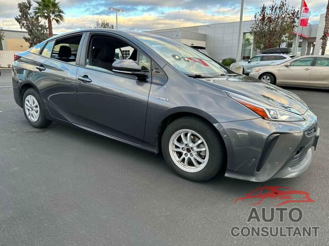 TOYOTA PRIUS 2019 - JTDKARFU6K3082192
