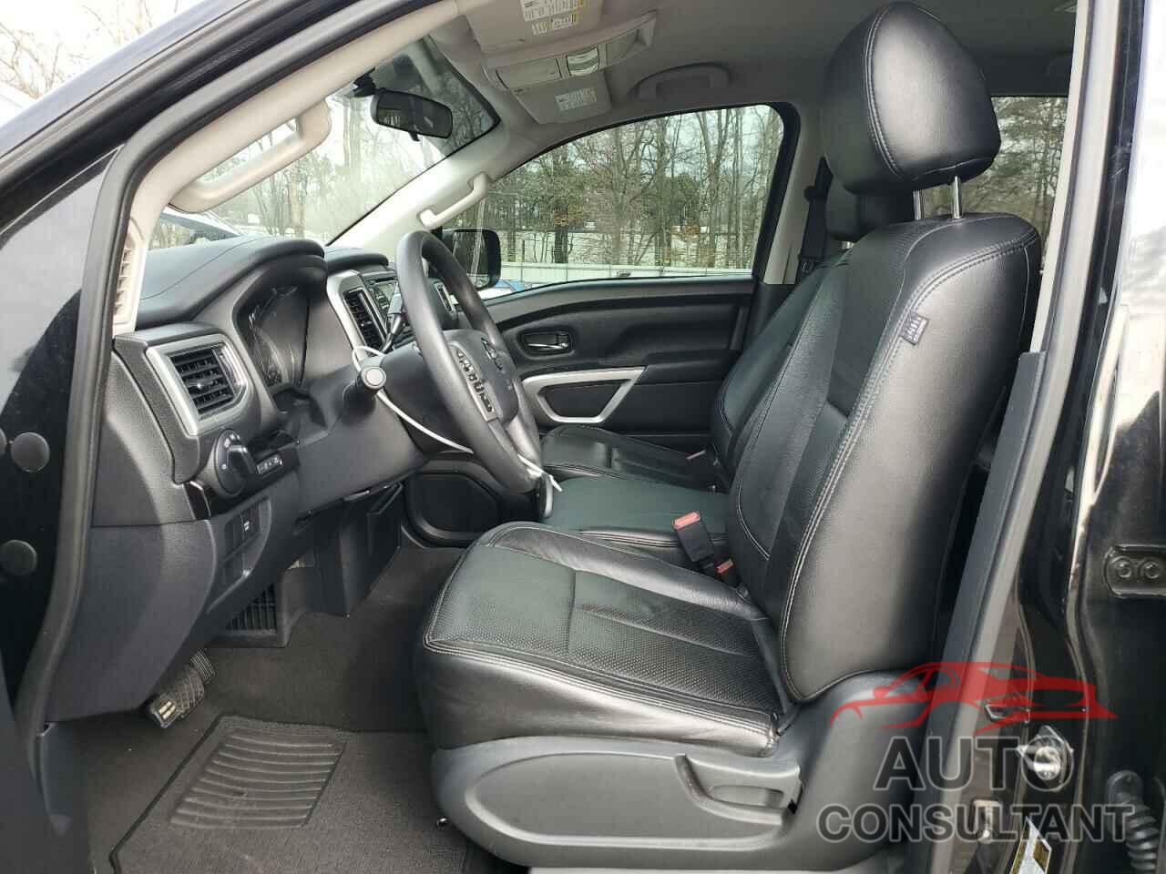 NISSAN TITAN 2018 - 1N6AA1EK1JN500123