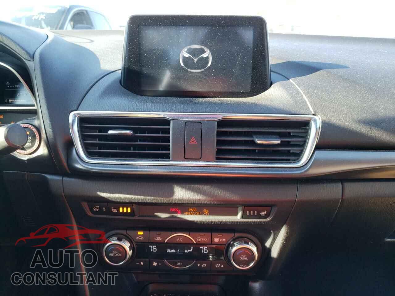 MAZDA 3 2017 - 3MZBN1W33HM145167