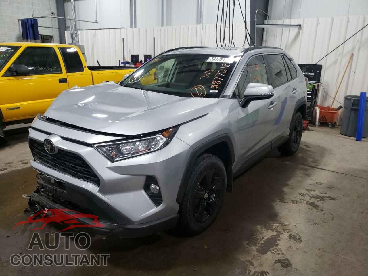 TOYOTA RAV4 2019 - JTMP1RFV5KD012787