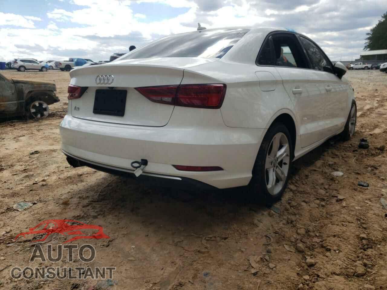 AUDI A3 2018 - WAUAUGFF9J1036968