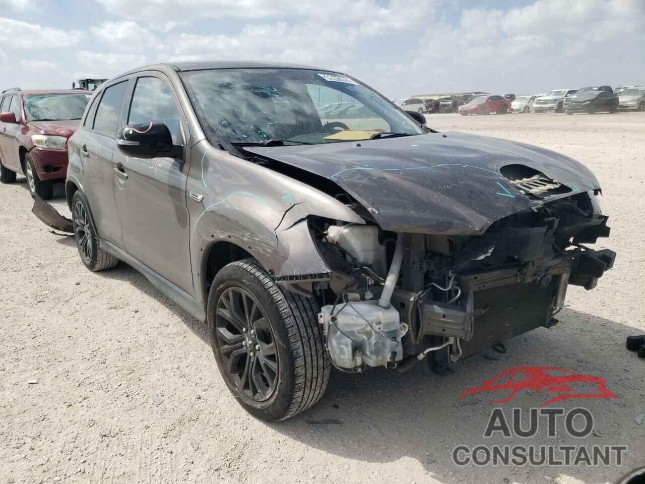 MITSUBISHI OUTLANDER 2018 - JA4AP3AU2JU005160