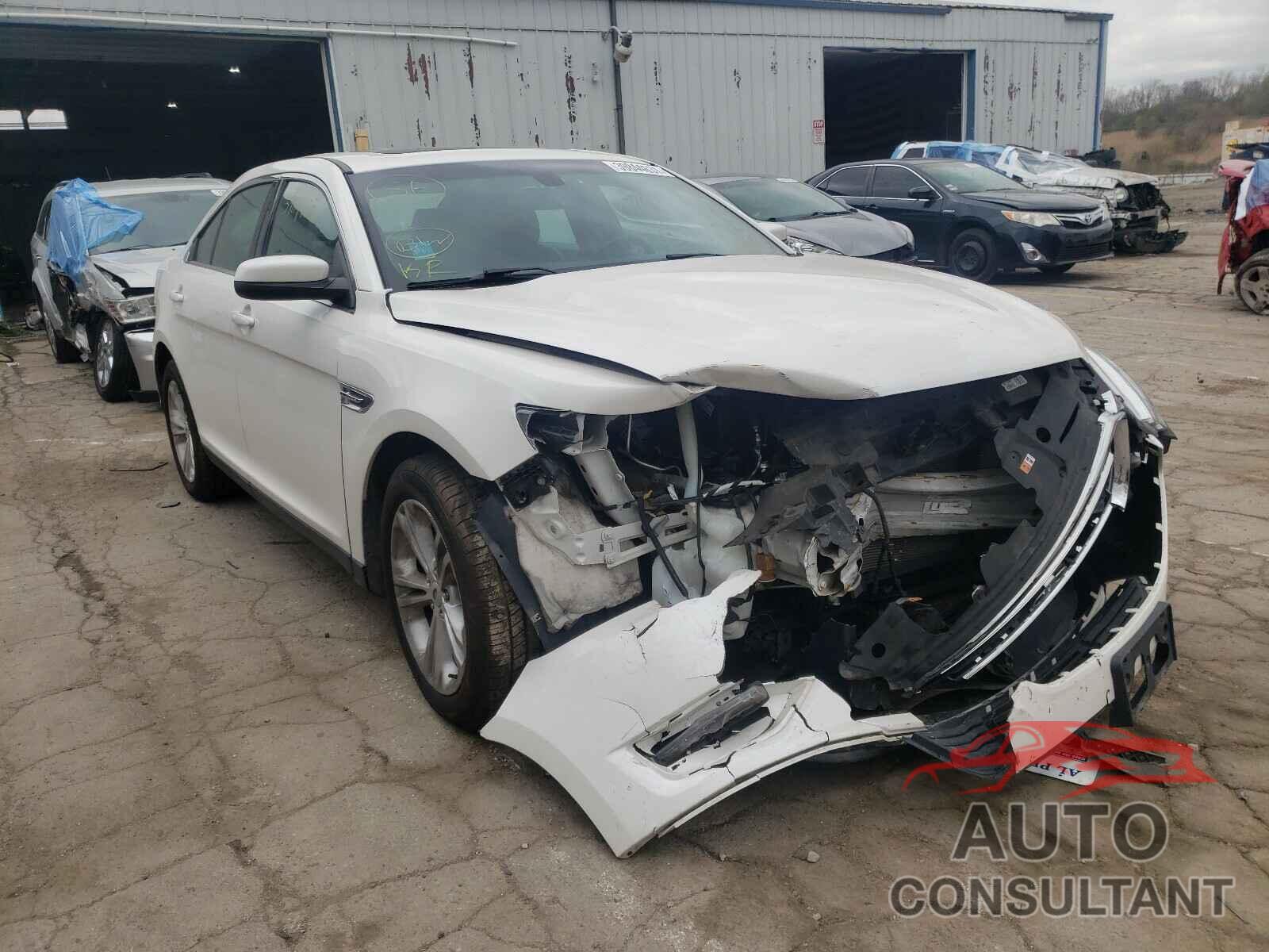 FORD TAURUS 2016 - 1FAHP2E88GG156044