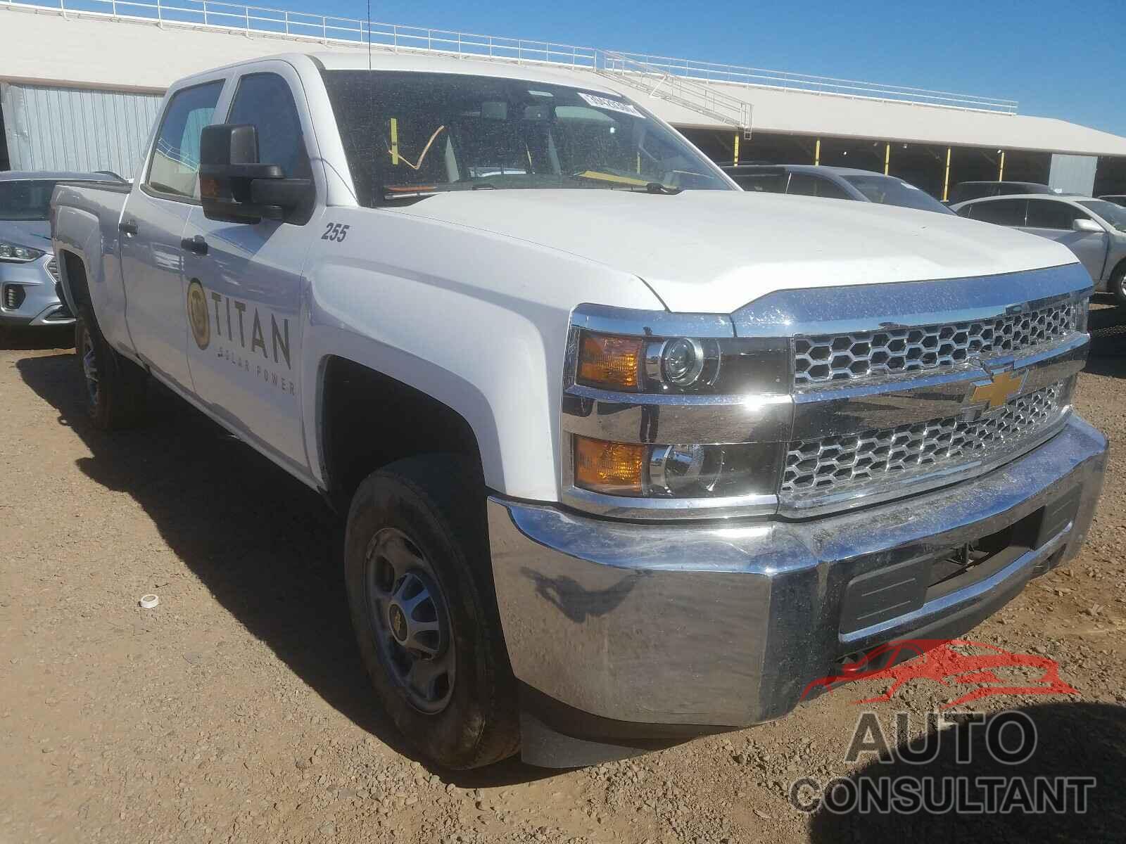 CHEVROLET SILVERADO 2019 - 1GC1CREG6KF177609